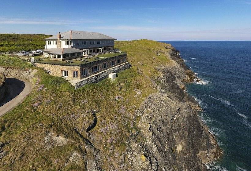 Отель The Lewinnick Lodge