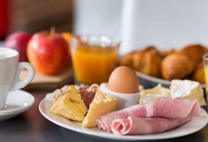 ホテル The Originals City, Hôtel Acadine, Le Neubourg