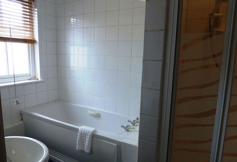 ホテル The Pykkerell Inn