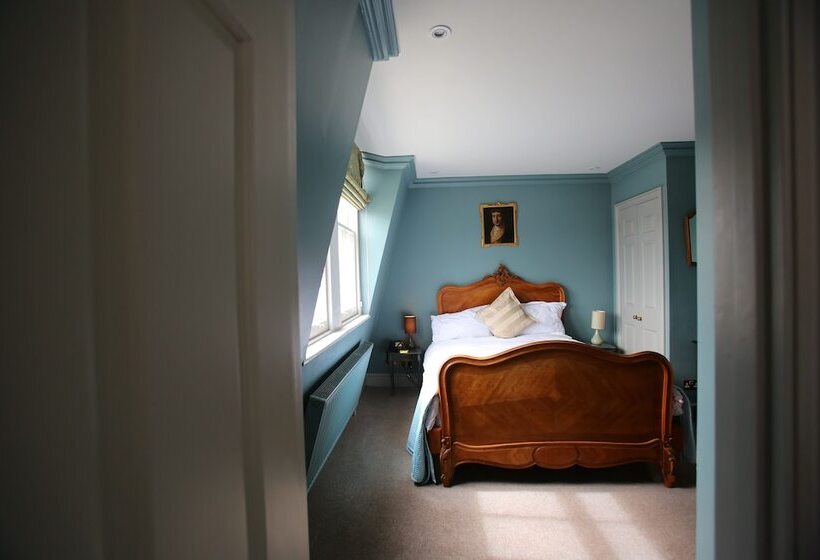 Отель The Tunbridge Wells