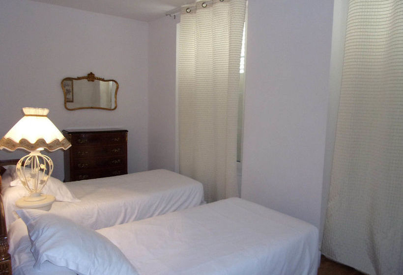 Отель Top' Meubles Locations