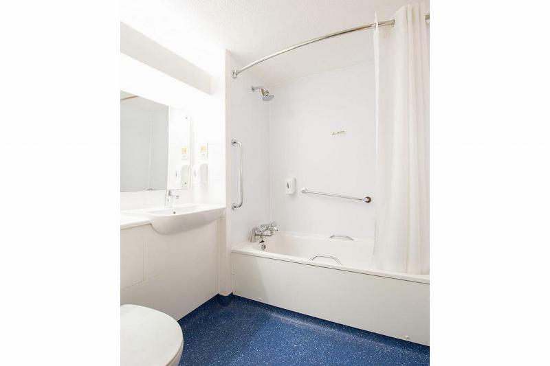 Отель Travelodge Darlington