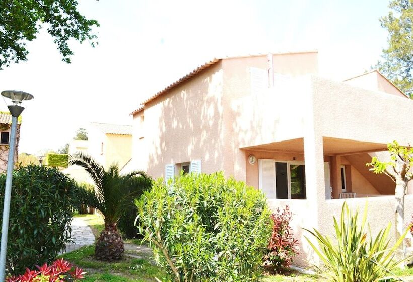 호텔 Village De Vacances Marina D Oru