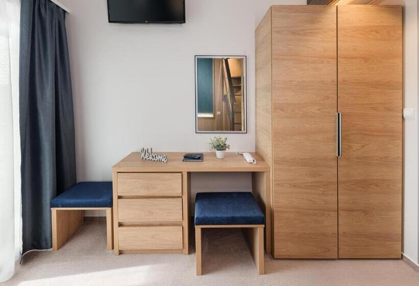 Отель Visegrád