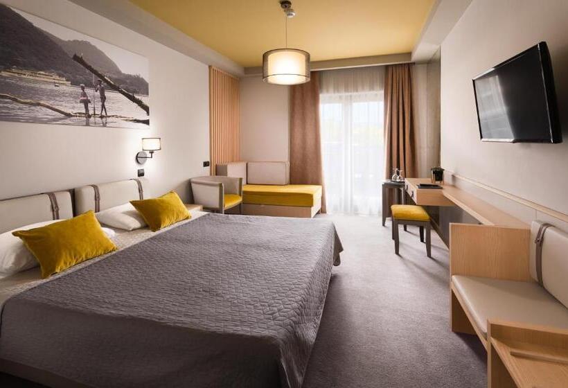 Отель Visegrád