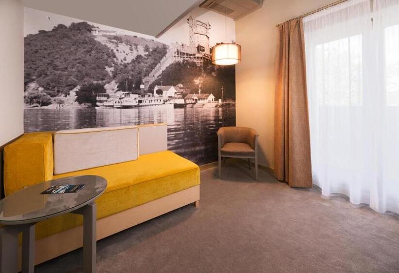 Отель Visegrád