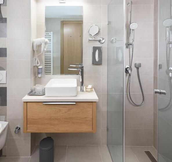 Отель Visegrád