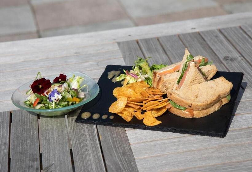 酒店 Wroxall Abbey