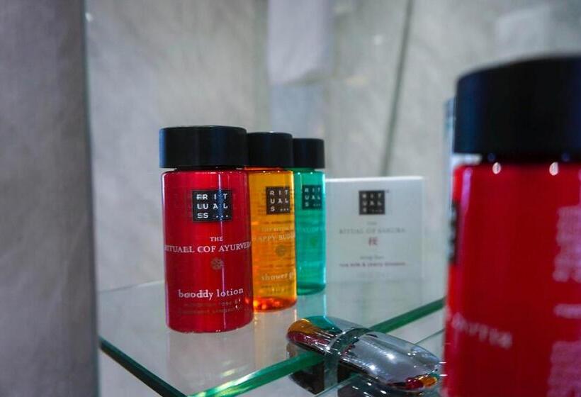 酒店 Wroxall Abbey