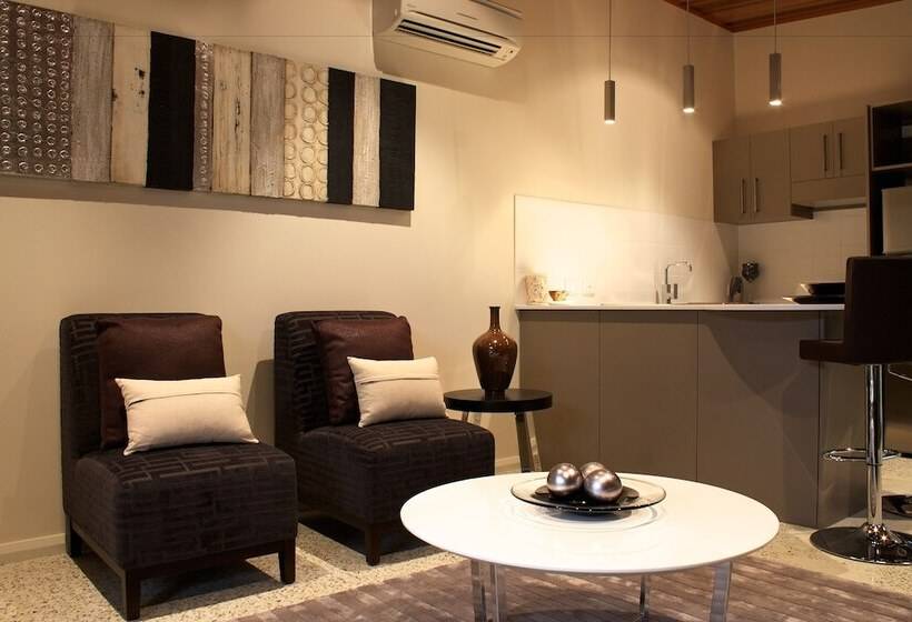 Mia Mia Executive Apartments