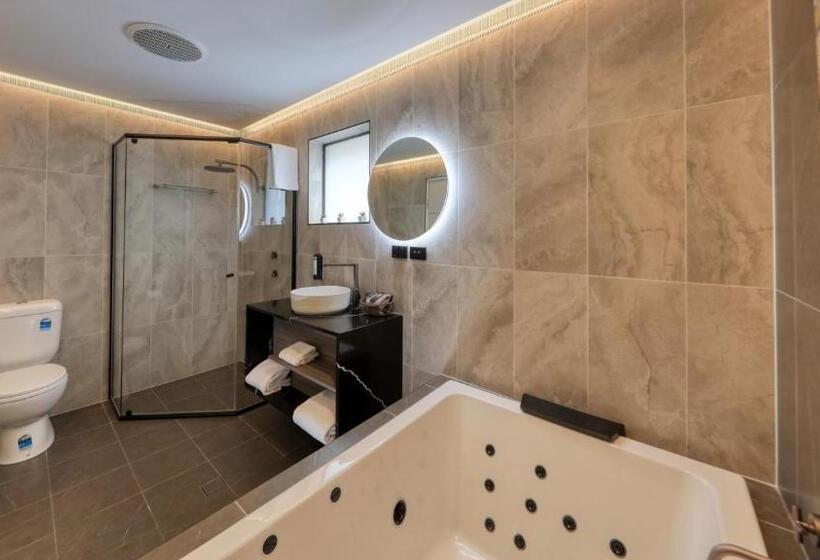 مُتل The Palms Dubbo