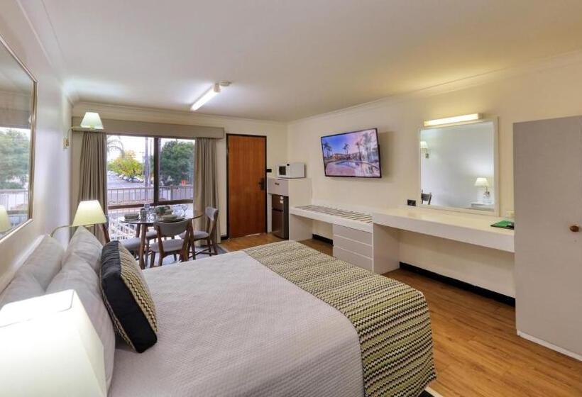 مُتل The Palms Dubbo