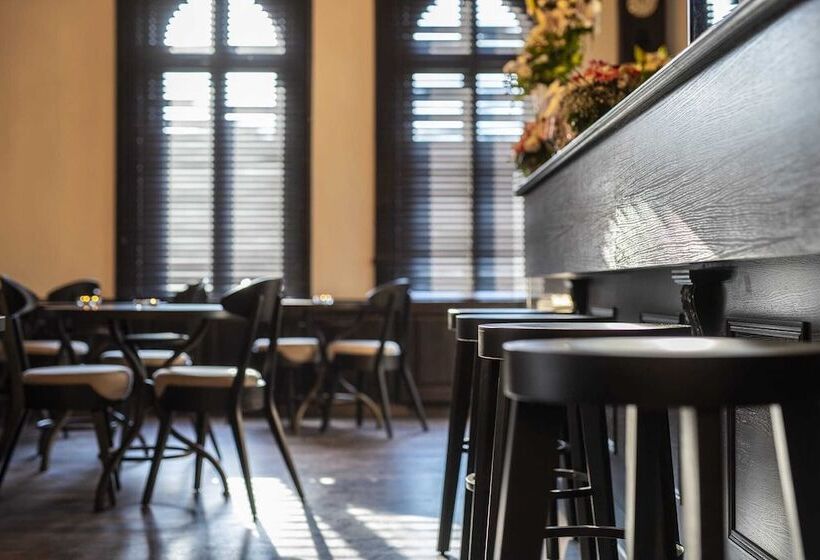 Mr. Görgey Art Hotel & Bisztró