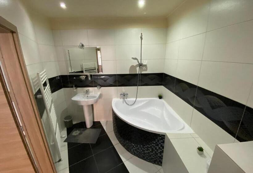 بنسيون Penzion Hradby