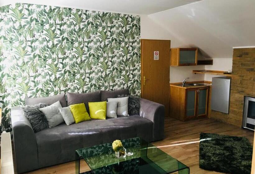 بنسيون Penzion Hradby