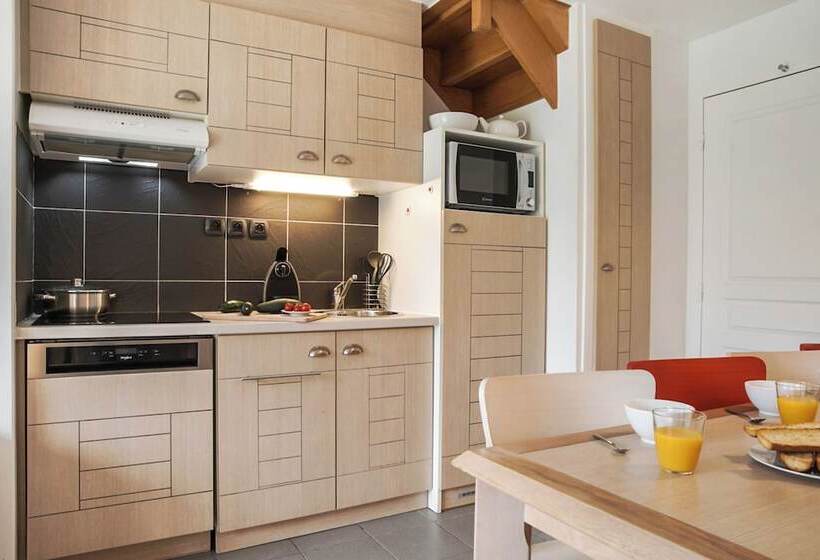 Pierre & Vacances Premium Residence De La Plage