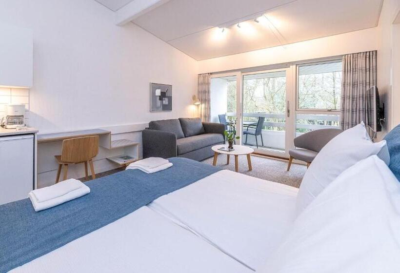 Strandhotel Balka Søbad