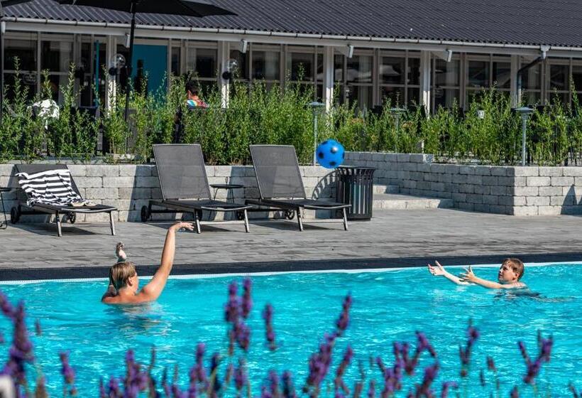 Strandhotel Balka Søbad