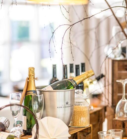 Strandhotel Balka Søbad