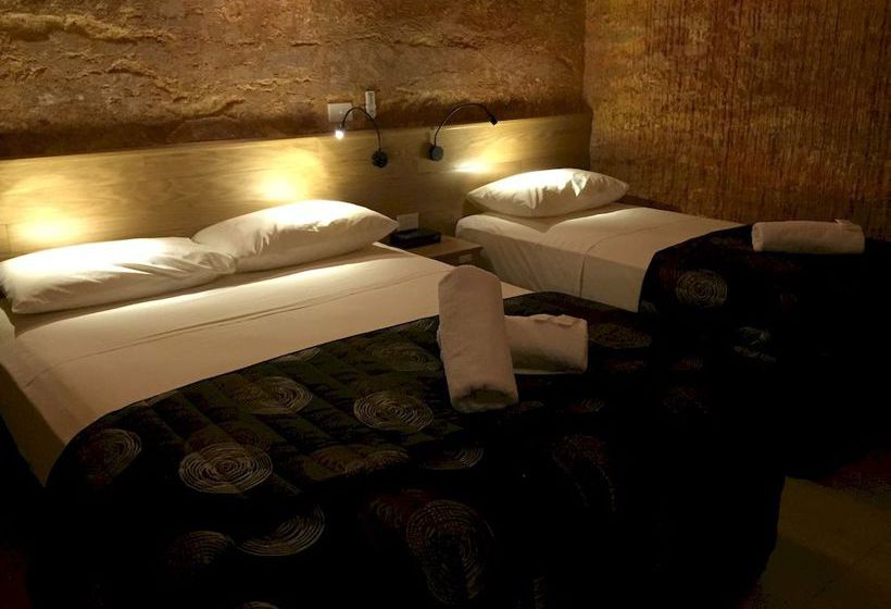 The Lookout Cave Underground Motel