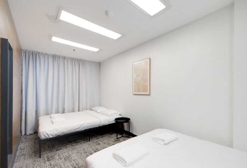 Trademark Hostel Sydney