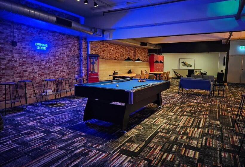 Trademark Hostel Sydney