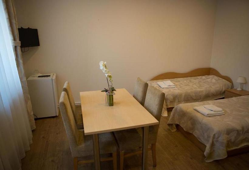 هتل Verslo Klasė Easy To Stay