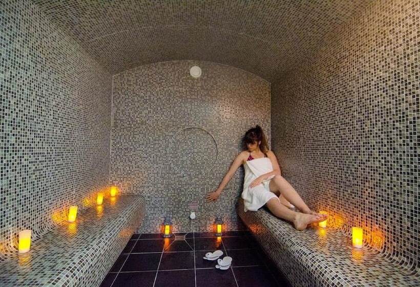 Village Club De La Grande Baie