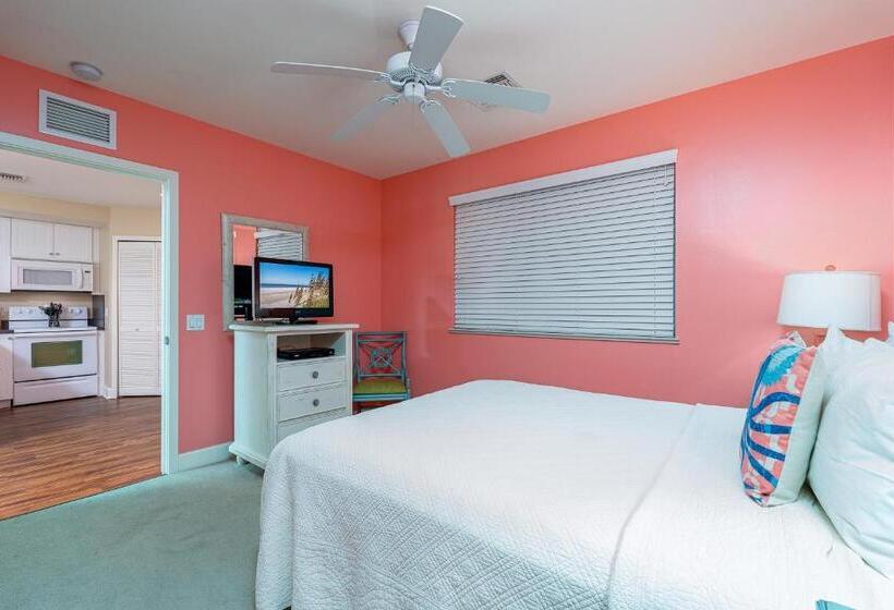 309 Harbour House At The Inn