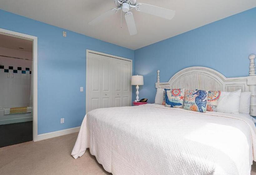 309 Harbour House At The Inn