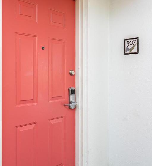 309 Harbour House At The Inn