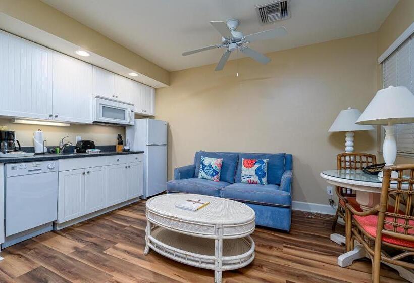 309 Harbour House At The Inn