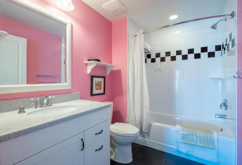 309 Harbour House At The Inn