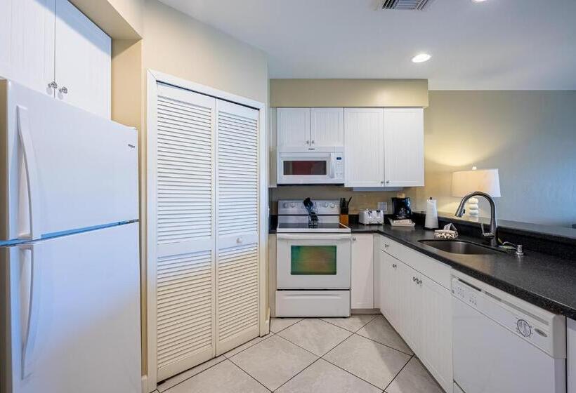 309 Harbour House At The Inn