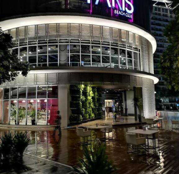 Azure Bliss By Nordic Suites