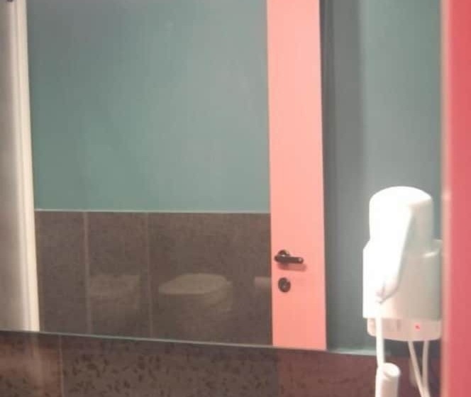 Bed and Breakfast Dimora 81