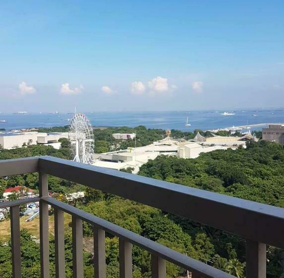 تختخواب و صبحانه Smdc Coast Residences Condo