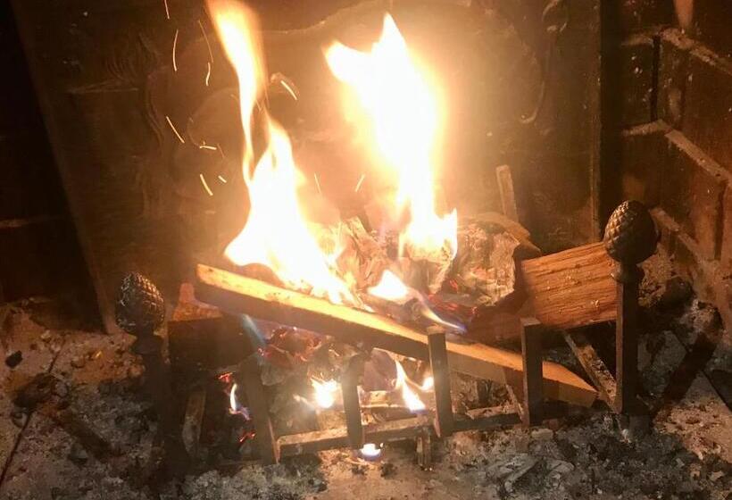 ホテル Maison D Hoursentut