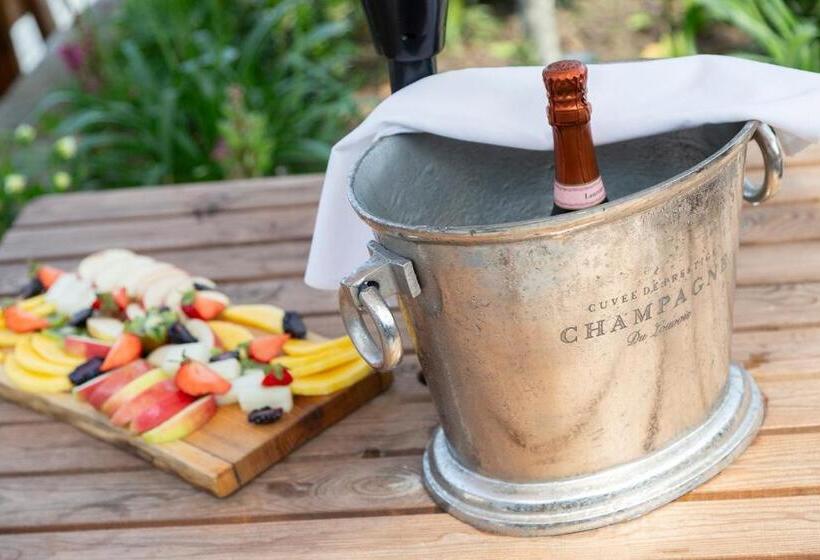 호텔 Worlington Hall