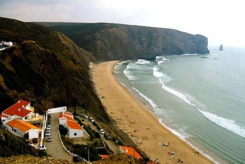 פנסיון Arrifana Guest House