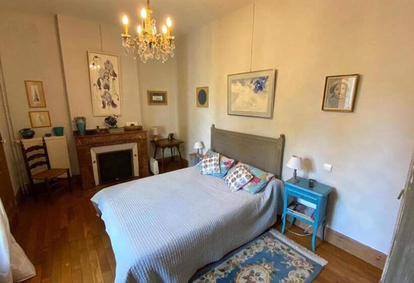 مبيت وإفطار Chambres Rue De Lorry