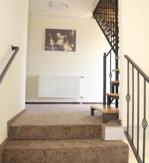 צימר Hévíz Springs Kehidakustány