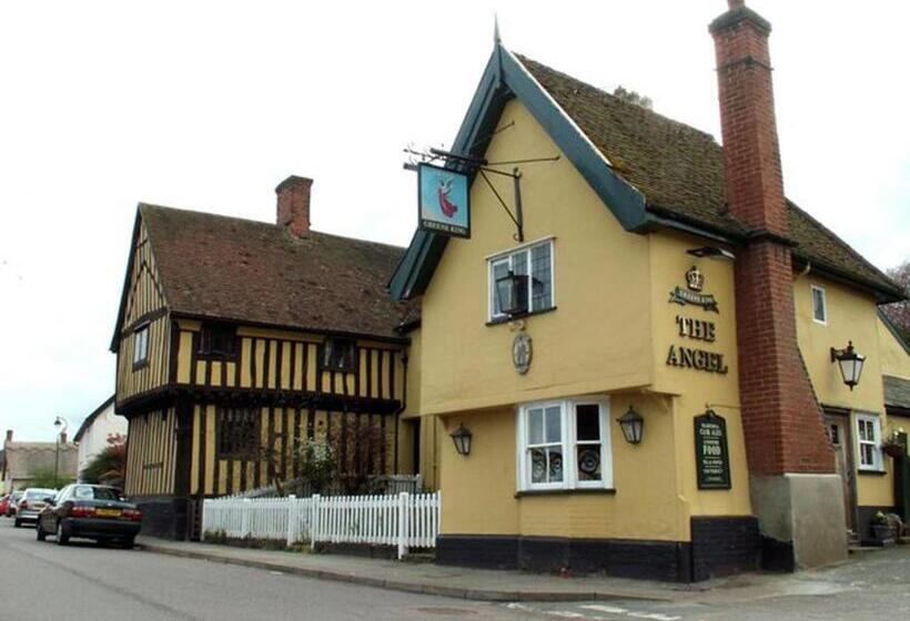 住宿加早餐  The Greyhound   Historic Former Inn