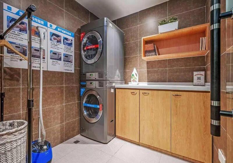 Hanting Hotel Xi'an Railway Station