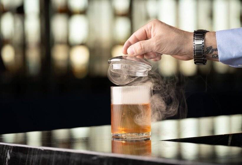 Отель Amano Covent Garden