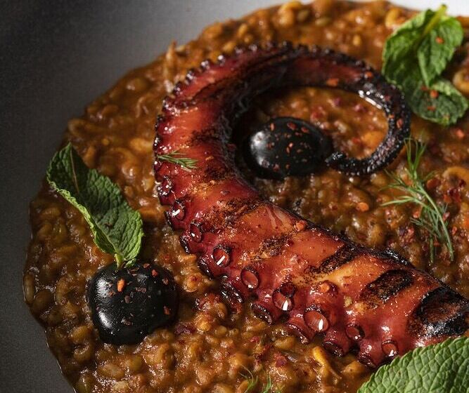 Отель Amano Covent Garden