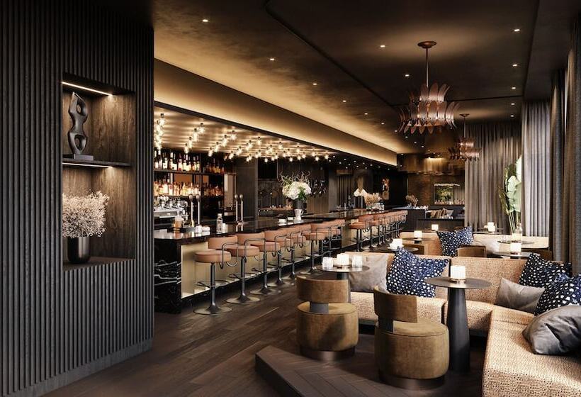 Отель Amano Covent Garden