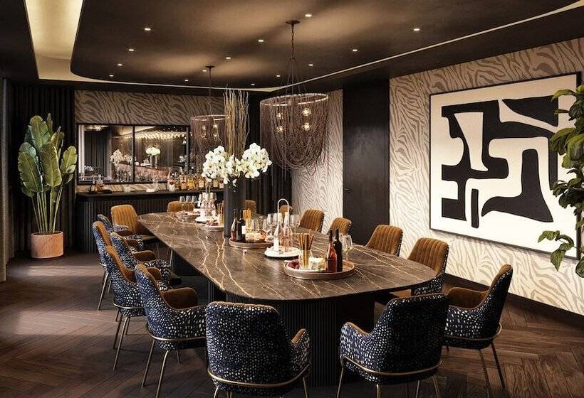 Отель Amano Covent Garden