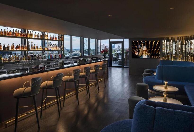 Отель Amano Covent Garden