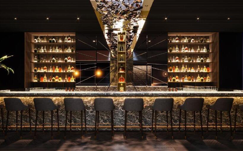 Отель Amano Covent Garden